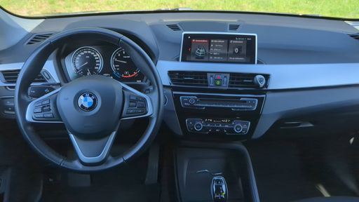 BMW X1 sDrive 18i 140  DCT7 - Business – 2021 – 99500 km – Essence – Boîte Automatique — photo 19