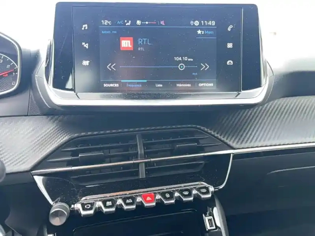 Peugeot 208 puretech 75 s&amp;s bvm5 — photo 14