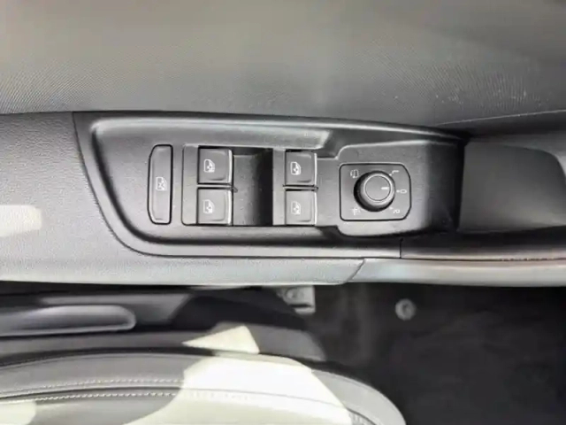 Audi A1 sportback 30 tfsi 116ch  s line s tronic 7 — photo 12