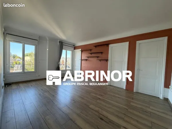 Studio 1 pièce 36 m²