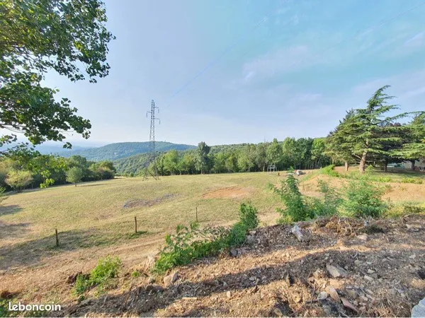 Pré / terrain à louer pour chevaux - 6 000 m² - Couzon-au-Mont-d'Or