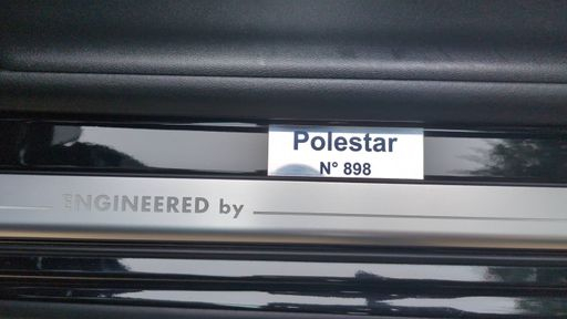 Volvo V60 2.0 T6 367 AWD Geartronic - Polestar – 2017 – 115440 km – Essence – Boîte Automatique — photo 9