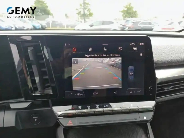 Renault Megane e-tech ev40 130ch standard charge — photo 15