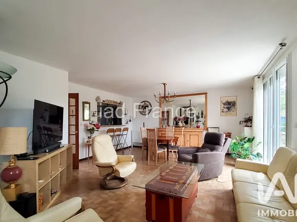 Maison 5 pièces 120 m²