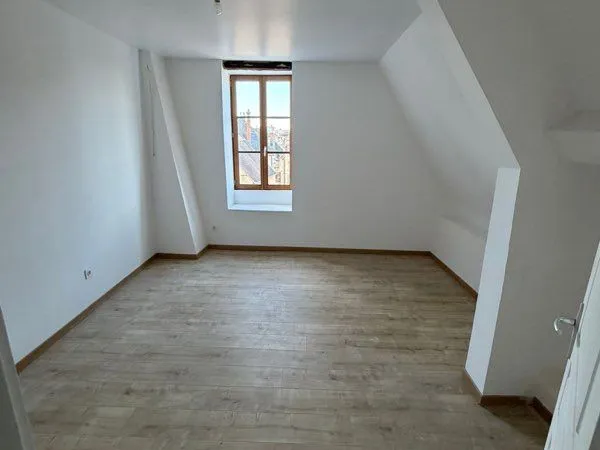 Appartement 4 pièces duplex 65m2