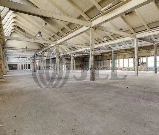 Local d'activité 5711 m²