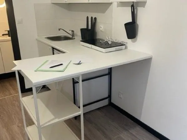 Studio 17m2 au calme situation recherchée
