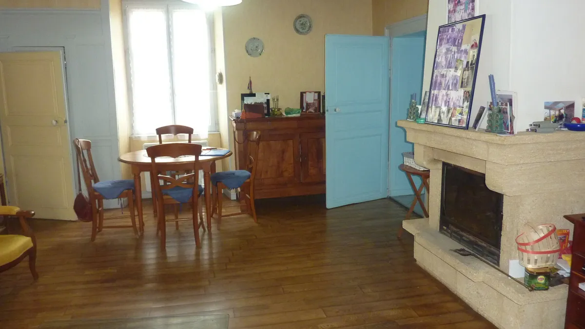 Photo 4