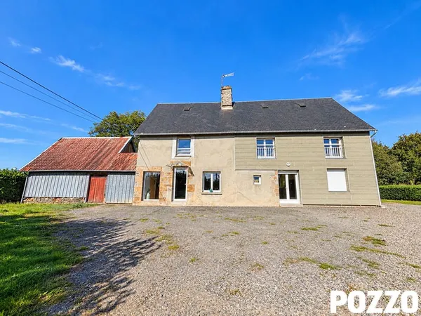 Maison Brecey 6 pièce(s) 139 m2