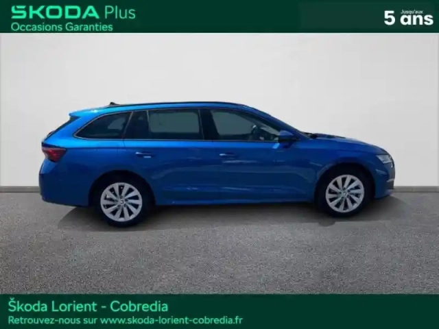 Skoda Octavia combi 2.0 tdi scr 150ch selection dsg7 — photo 4