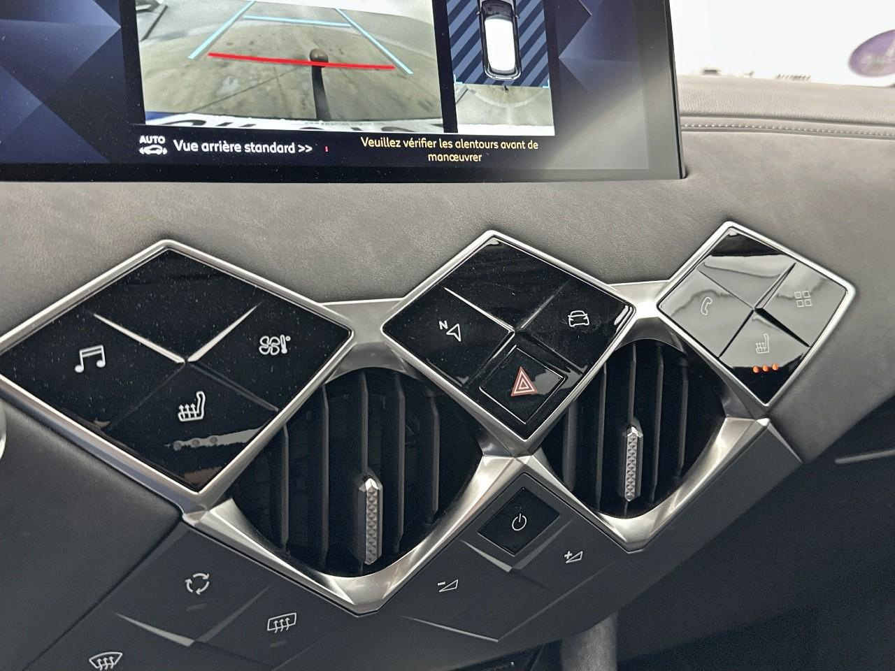 Ds Ds 3 crossback puretech 155 eat8 louvre — photo 24