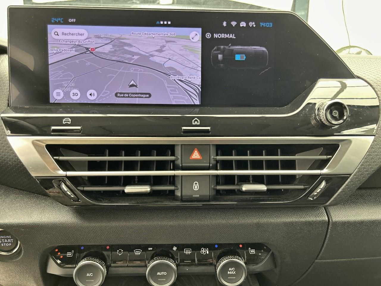 Citroën C4 X e-c4 x 136 ch automatique shine — photo 11