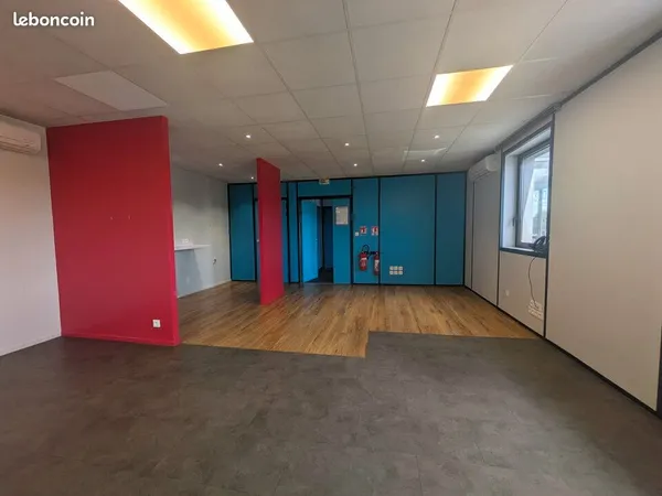Bureaux 84 m² LE GRAND QUEVILLY