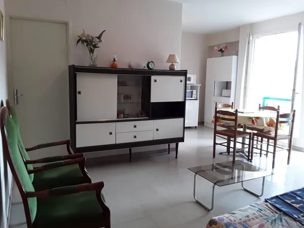 Appartement F2 avec garage, cave