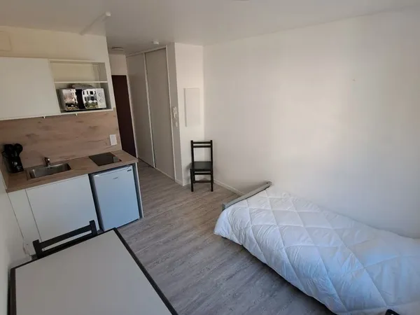 Studio meublé