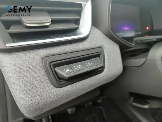 Renault Clio tce 90 — photo 17