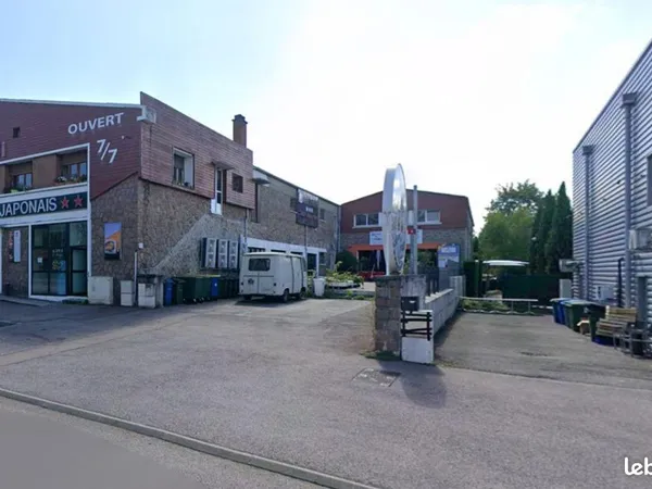 Local 185 m²