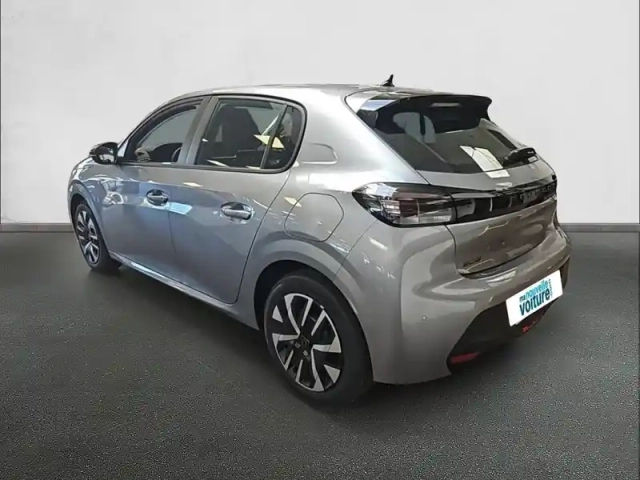 Peugeot 208 turbo 100 ch bvm6 — photo 7