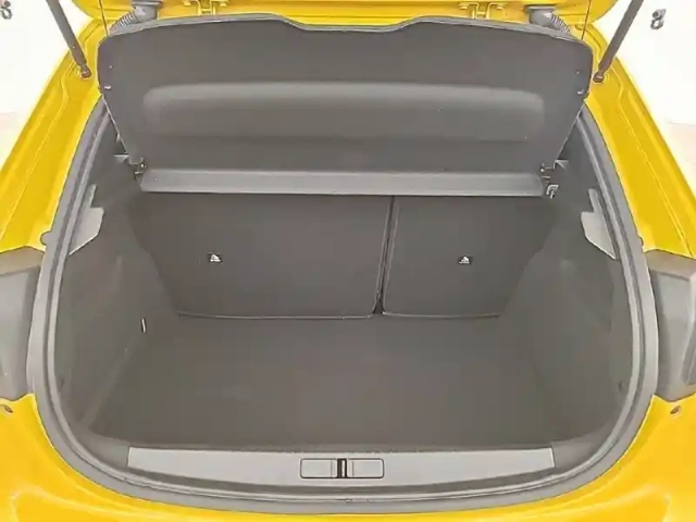 Peugeot 208 puretech 75 s&amp;s bvm5 — photo 6