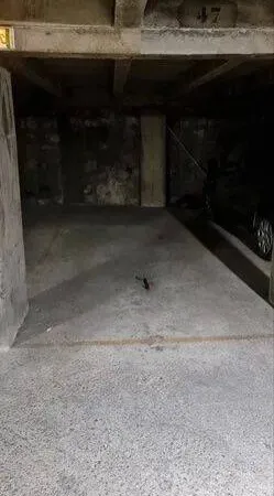 Parking 11 m²