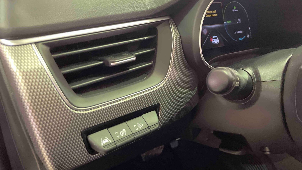 Renault Arkana E-Tech hybride 145 - 22 — photo 15