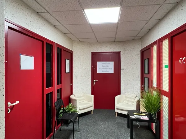 Loue bureaux 130m²