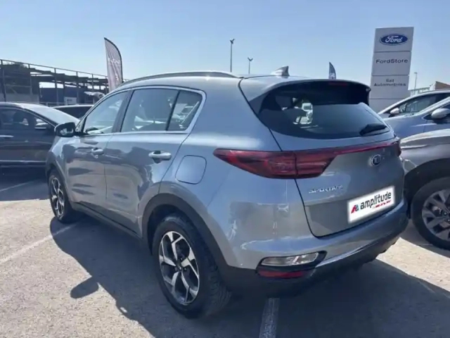 Kia Sportage 1.6 crdi 115ch isg active 4x2 — photo 8