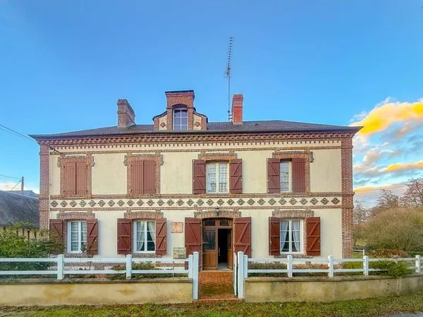 Maison 9 pièces 142 m²