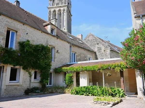 Maison 9 pièces 228 m²