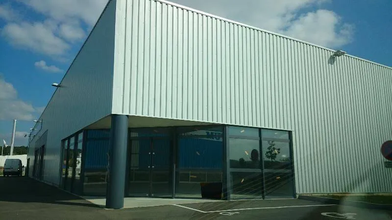 Photo 1