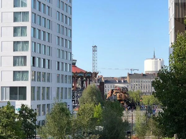 Parking île de Nantes Éléphant / Prairie / Antilles