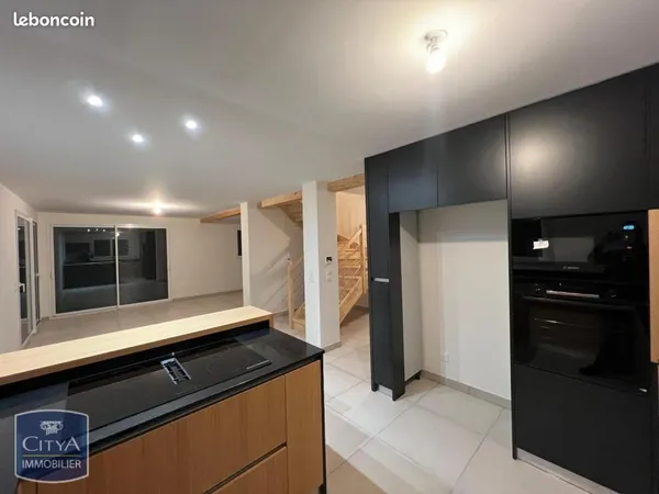 Maison 5 pièces 120 m²