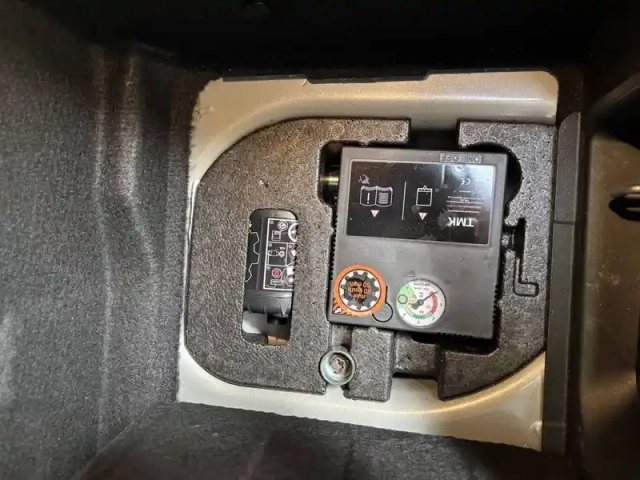 Mini Mini hatch 3 portes cooper 136 ch dkg7 — photo 18