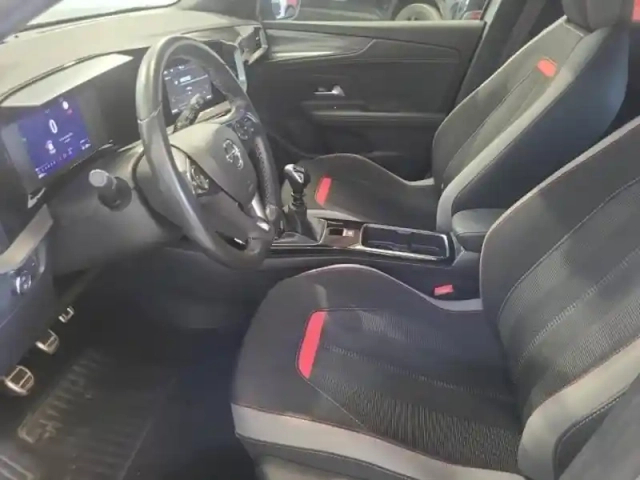 Opel Mokka 1.2 turbo 100ch gs line — photo 9
