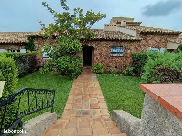 Villa vue golfe de saint Tropez