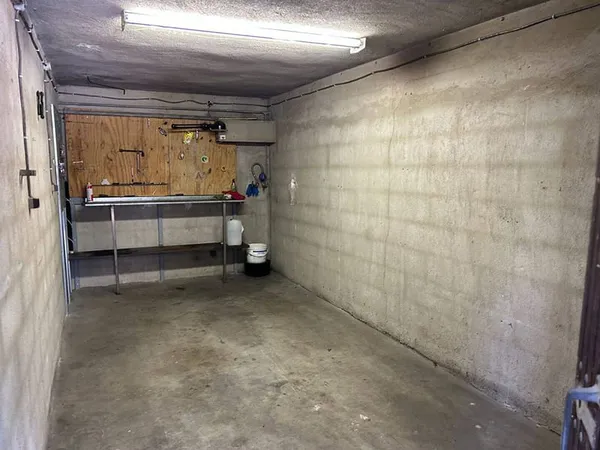 Parking 13 m²