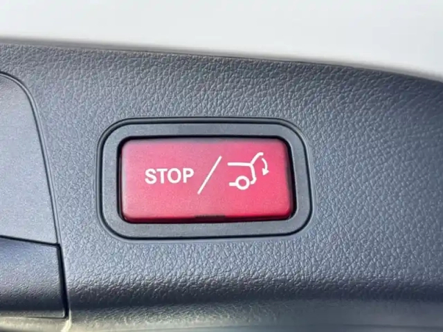Mercedes Eqa 250+ edition — photo 8