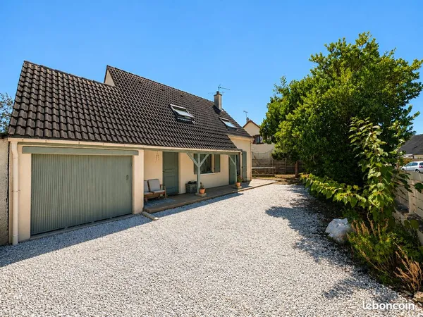 Maison lumineuse de 105 m² - 3 chambres et terrain de 500 m²