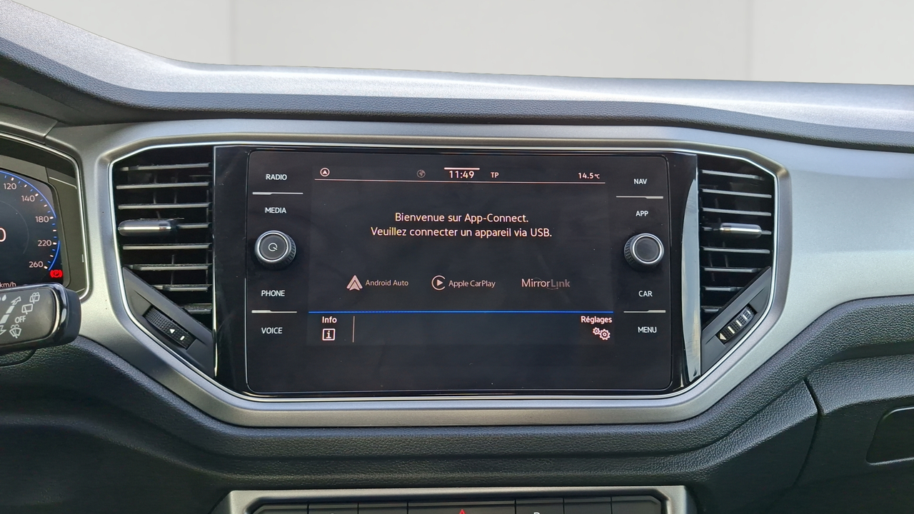 Volkswagen T-Roc 2.0 TDI 115 Start/Stop BVM6 — photo 12