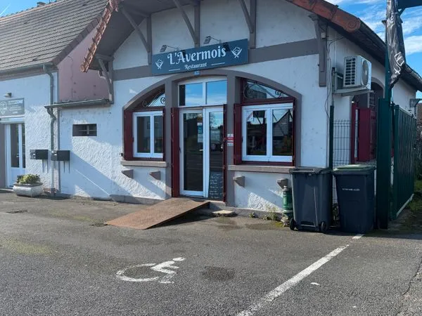 Fond de Commerce Restaurant