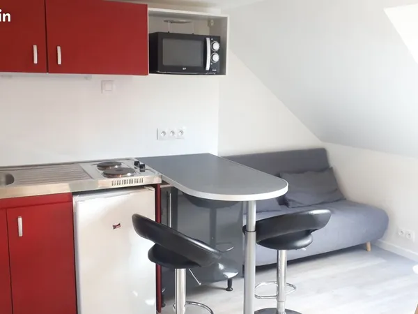Très beau studio, Saint-Anne, proche gare