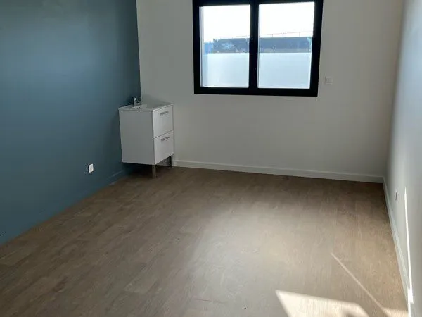 Location 17m2 pôle santé Valence