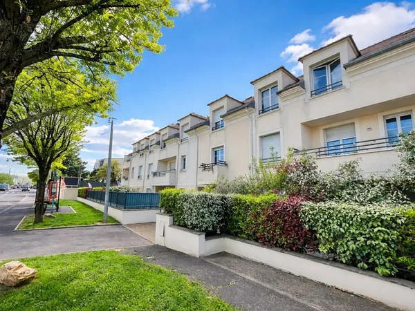 Appartement de 2 pièces principales avec 2 places de parking
