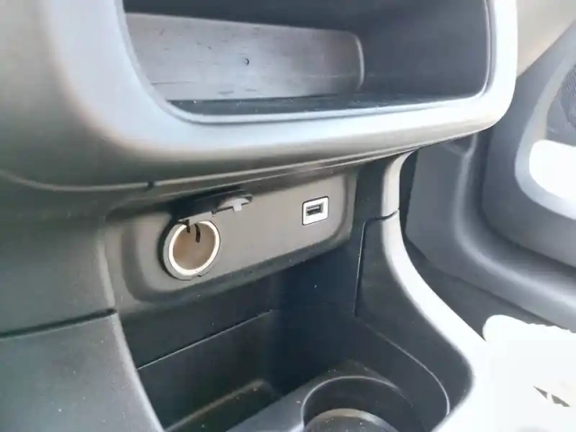 Citroën C3 puretech 110 s&amp;s bvm6 — photo 19