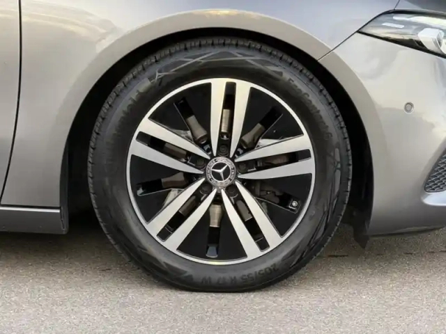Mercedes Classe A 180 d progressive line /177 — photo 13