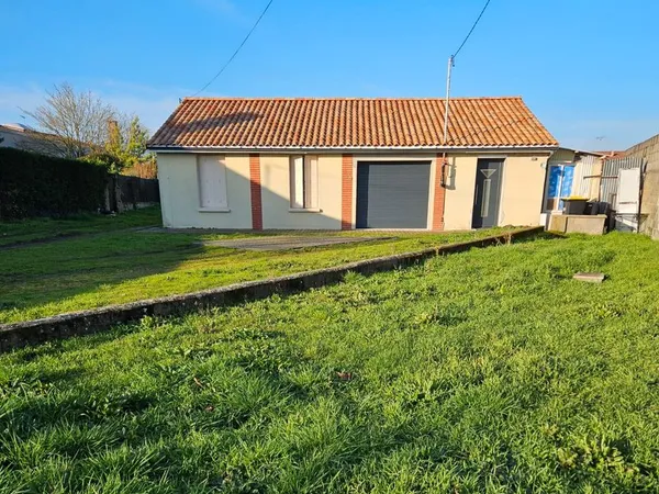 Maison ville argentonnaise