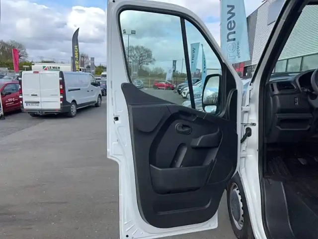 Renault Master fgn trac f3500 l2h2 blue dci 135 — photo 7