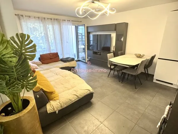 Beau T3 Prado Louvain + garage