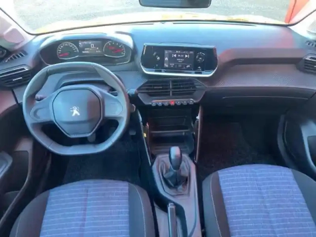 Peugeot 208 1.2 puretech 75ch s&amp;s like — photo 8