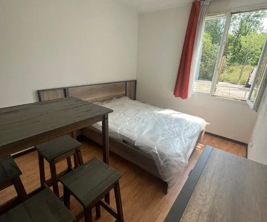 Studio de 17m2 à louer sur Le Tholonet